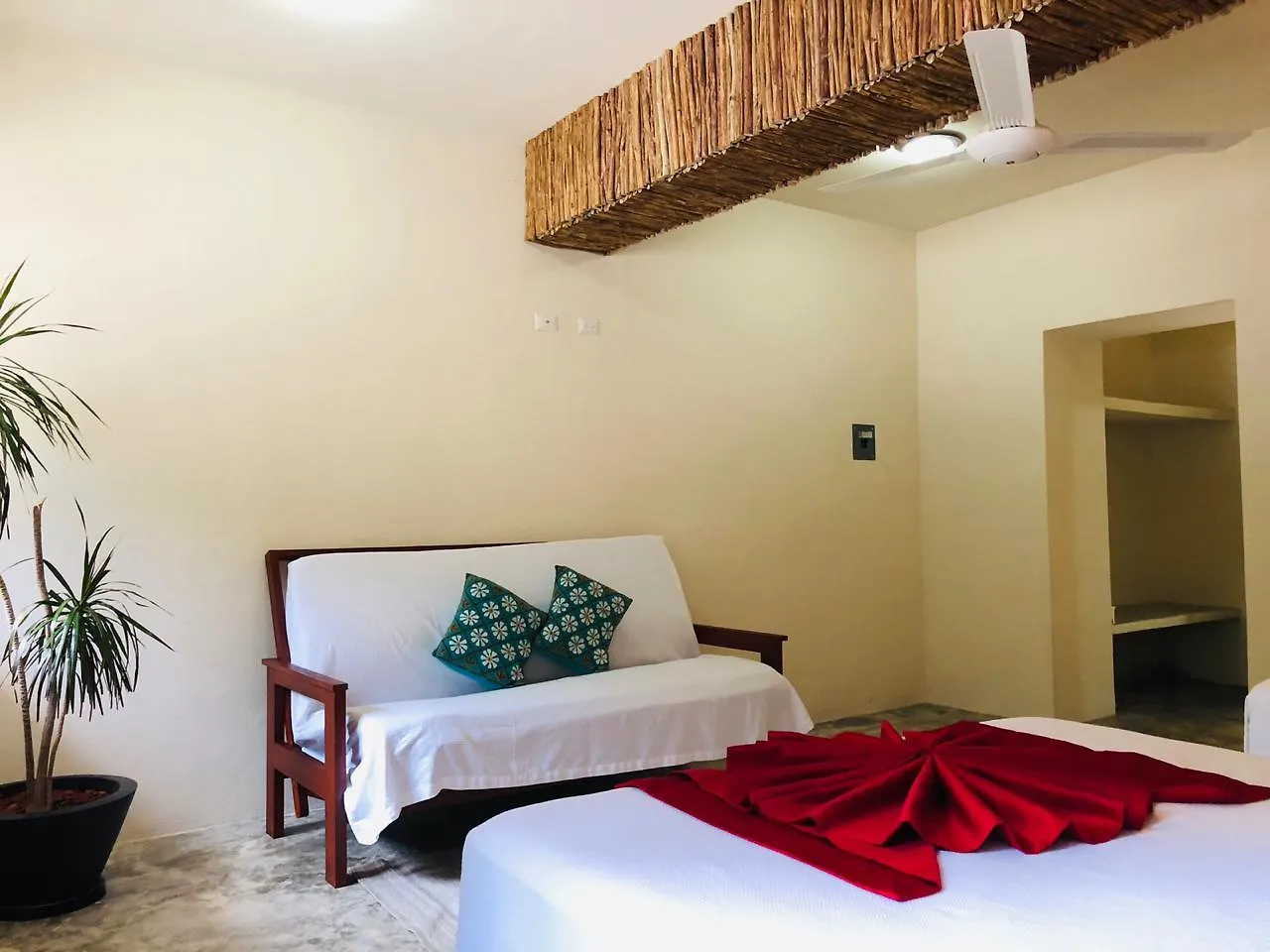 Tierra Maya Hotel Spa & Sanctuary Bacalar 3*,